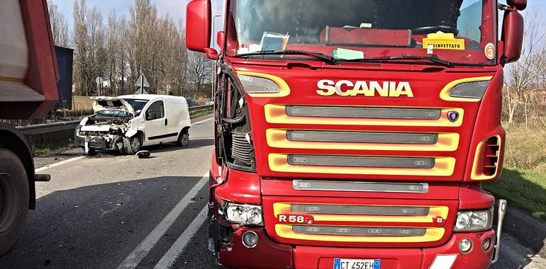 incidente-castelleonese-dentro2