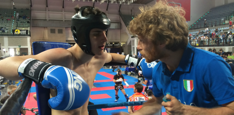 del gaudio sul ring con il DT nazionele