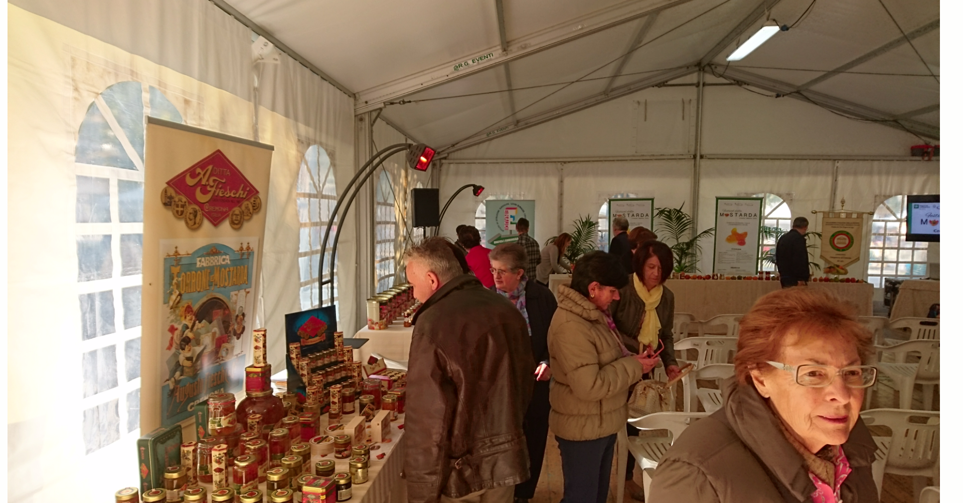 sketch-1476630023532