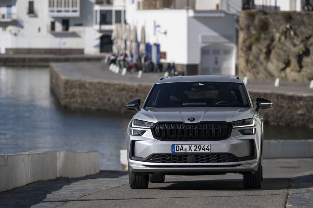 Questa immagine ha l'attributo alt vuoto; il nome del file è 119_skoda_kodiaq_sportline_66d1e722-1024x683.jpg