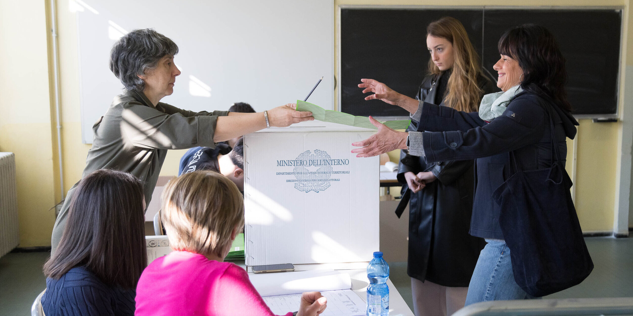 Referendum 22 e 23 marzo 2026 Referendum giustizia: si vota fino alle 15, poi lo scrutinio