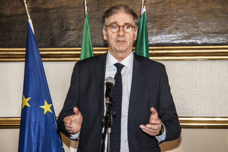 festa-polizia-dentro2