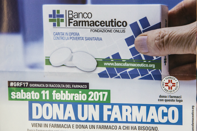 raccolta-farmaco-dentro2